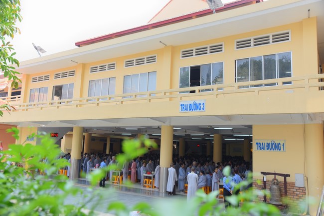 Dharma Talk Let's practice to end suffering in the 99th Seven-Day Retreat