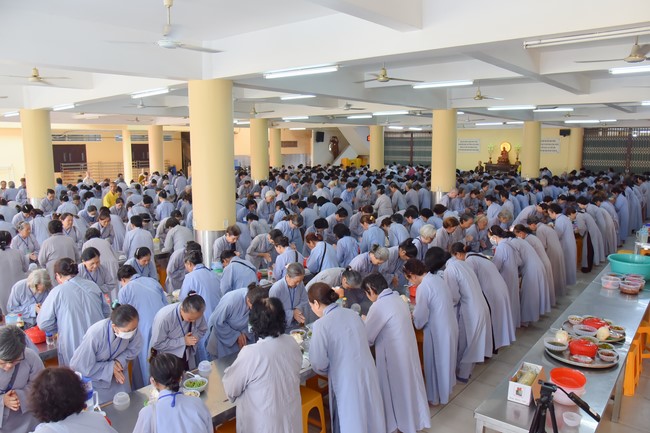 Dharma Talk Let's practice to end suffering in the 99th Seven-Day Retreat