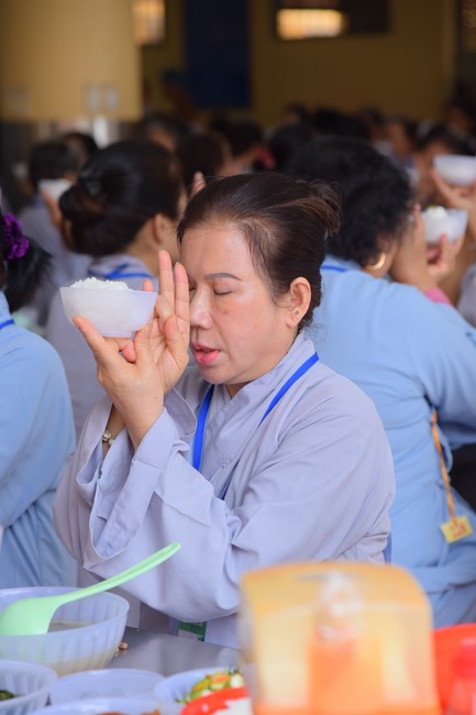 Dharma Talk Let's practice to end suffering in the 99th Seven-Day Retreat