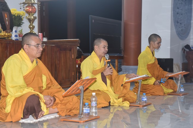Welcome the delegation of Nhat Phap Pagoda & Three-Jewel refuge ceremony at Dang Phap Pagoda, Binh Phuoc
