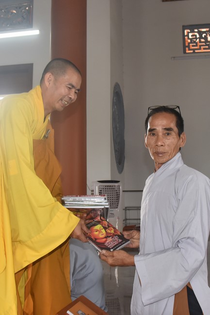 Welcome the delegation of Nhat Phap Pagoda & Three-Jewel refuge ceremony at Dang Phap Pagoda, Binh Phuoc