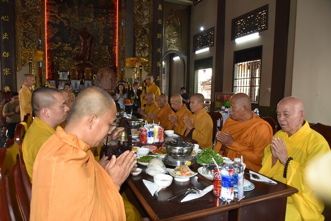 Dự lễ Hằng Thuận chùa Vĩnh Hiệp - Hậu Giang