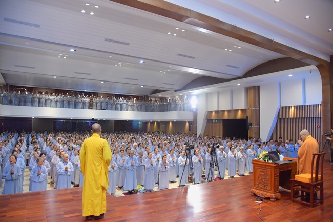 Fourth day of the 99th Seven-Day Retreat