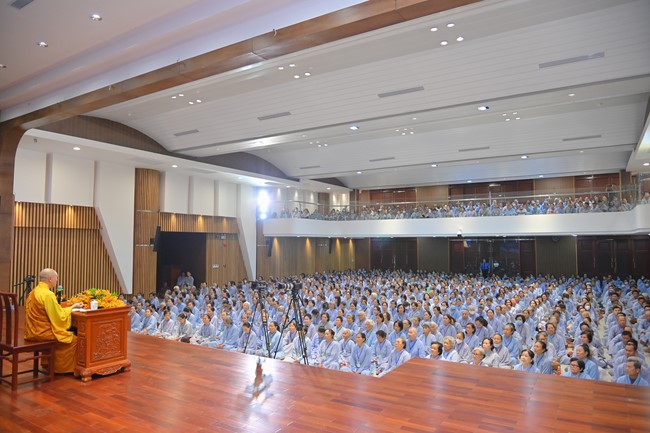 Fourth day of the 99th Seven-Day Retreat