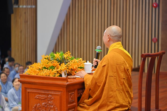 Fourth day of the 99th Seven-Day Retreat