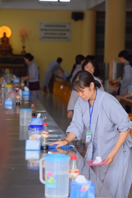 Fourth day of the 99th Seven-Day Retreat