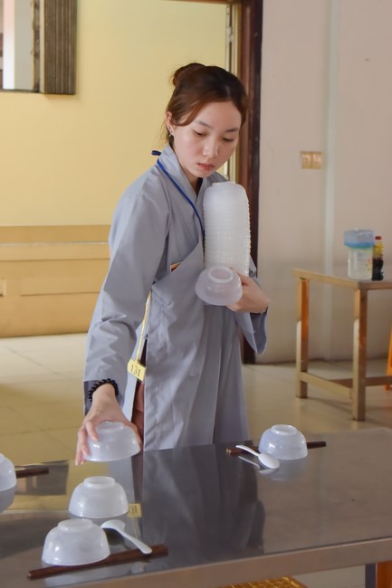 Fourth day of the 99th Seven-Day Retreat