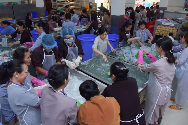 Fourth day of the 99th Seven-Day Retreat