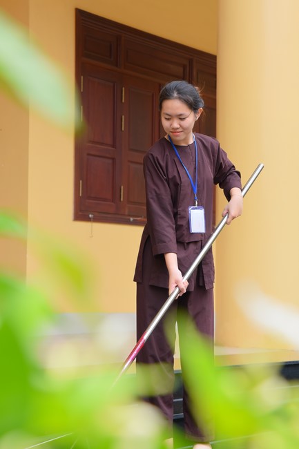 Fourth day of the 99th Seven-Day Retreat