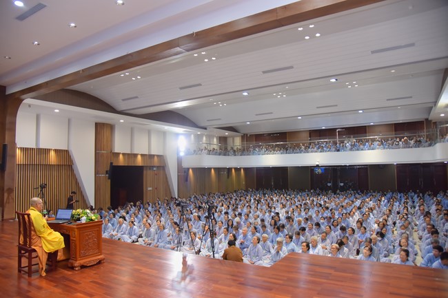 Fourth day of the 99th Seven-Day Retreat