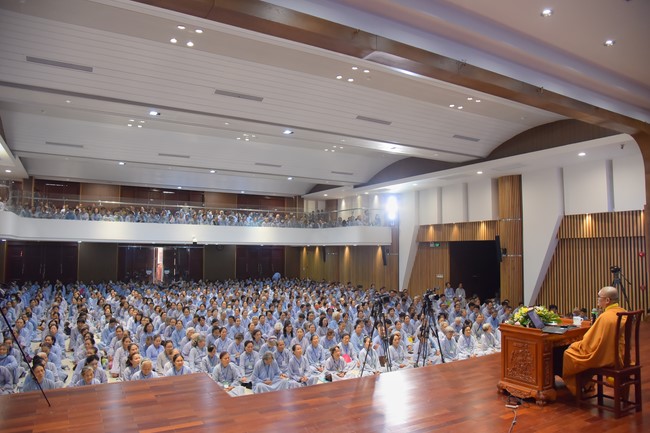 Fourth day of the 99th Seven-Day Retreat