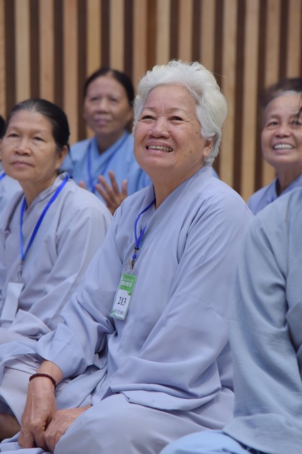 Fourth day of the 99th Seven-Day Retreat