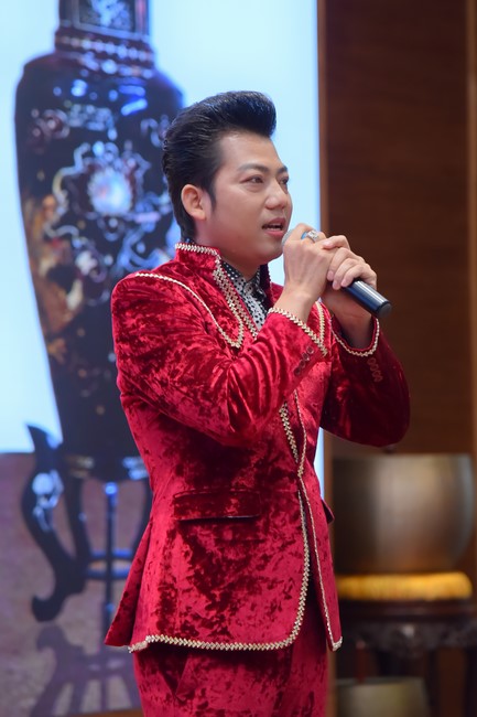 Fourth day of the 99th Seven-Day Retreat