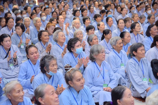 Fourth day of the 99th Seven-Day Retreat