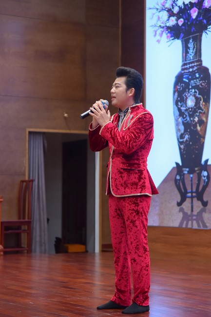 Fourth day of the 99th Seven-Day Retreat