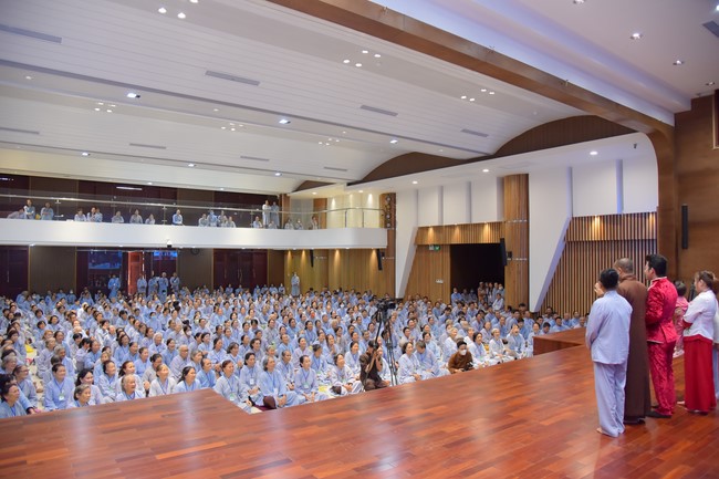 Fourth day of the 99th Seven-Day Retreat