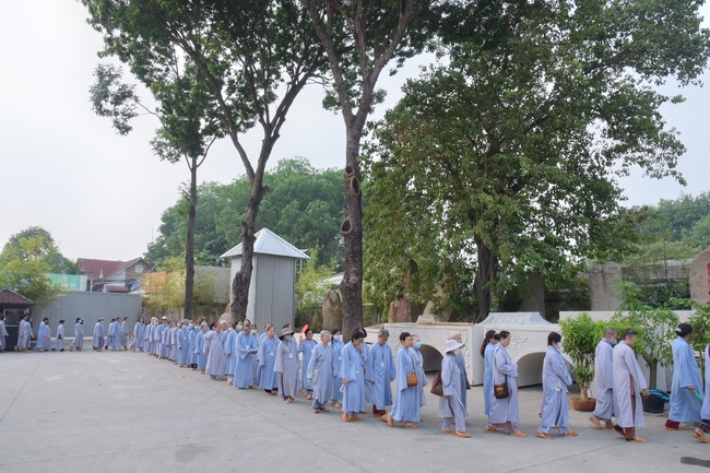 Fourth day of the 99th Seven-Day Retreat