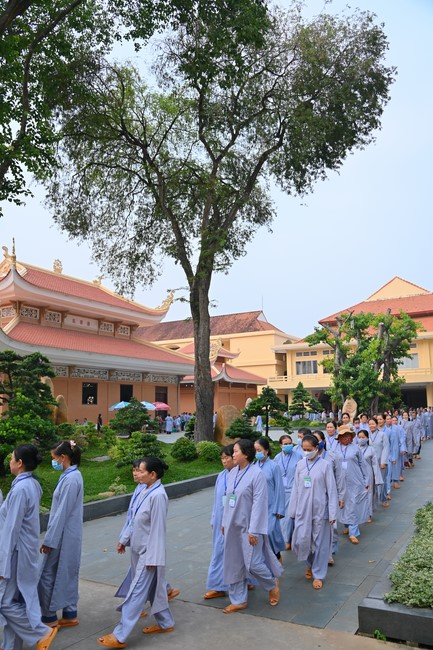 Fourth day of the 99th Seven-Day Retreat