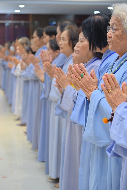 Fourth day of the 99th Seven-Day Retreat