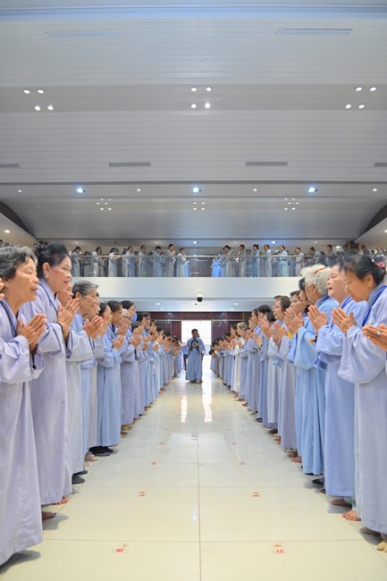 Fourth day of the 99th Seven-Day Retreat