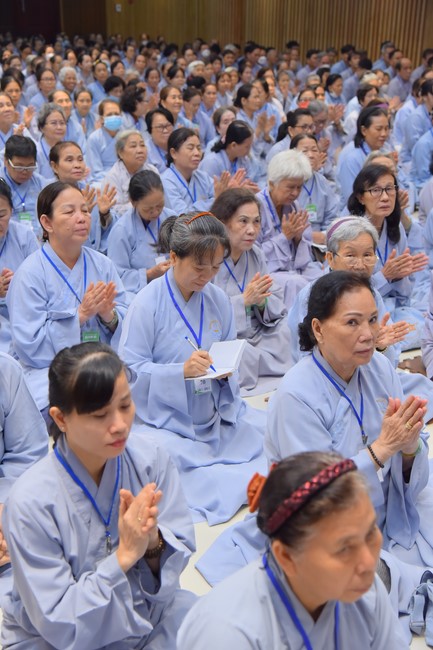 Fourth day of the 99th Seven-Day Retreat