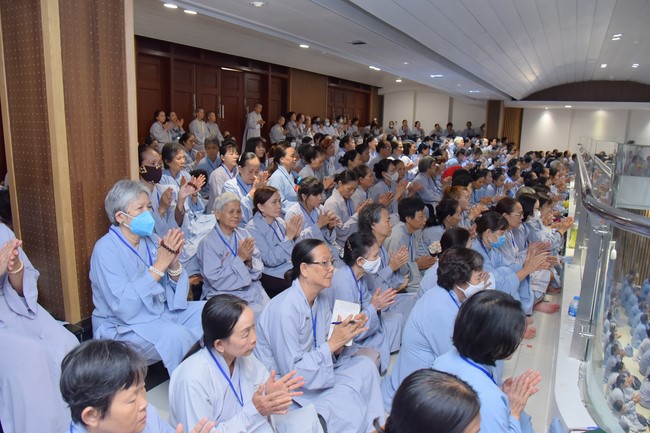 Fourth day of the 99th Seven-Day Retreat