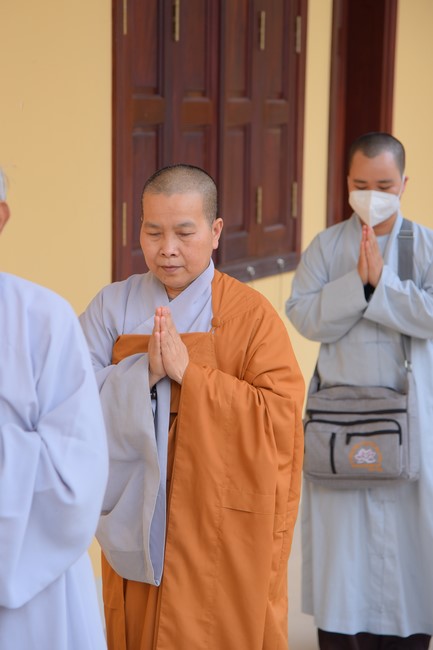 Dharma Talk Four things need to know to live happily in the 99th Seven-Day Retreat