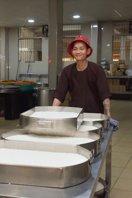 Dharma Talk Four things need to know to live happily in the 99th Seven-Day Retreat