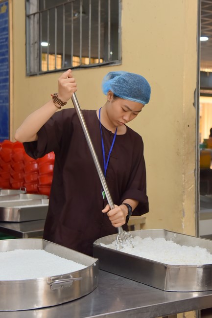 Dharma Talk Four things need to know to live happily in the 99th Seven-Day Retreat