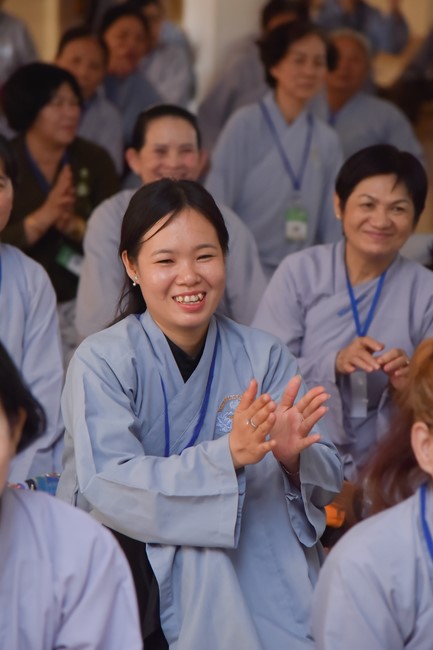 Dharma Talk Because of the Ego that suffers in the 99th Seven-Day Retreat