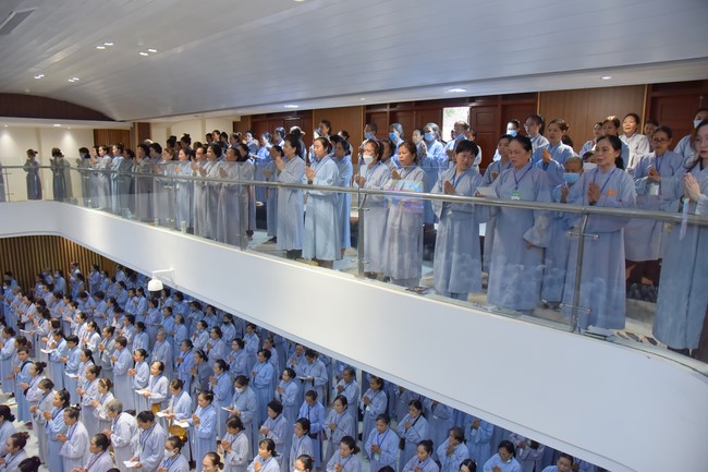 Dharma Talk Because of the Ego that suffers in the 99th Seven-Day Retreat