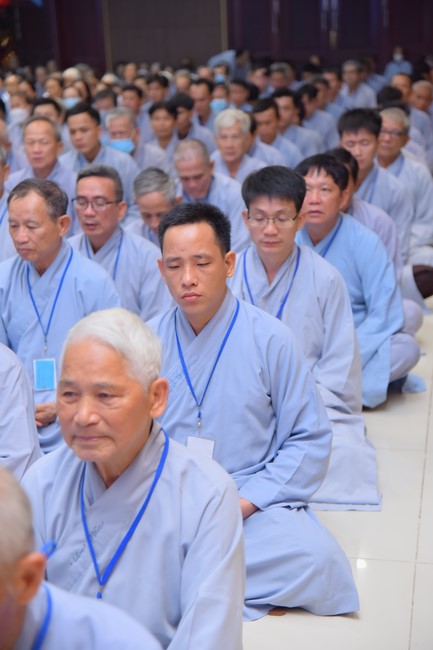 Dharma Talk Because of the Ego that suffers in the 99th Seven-Day Retreat