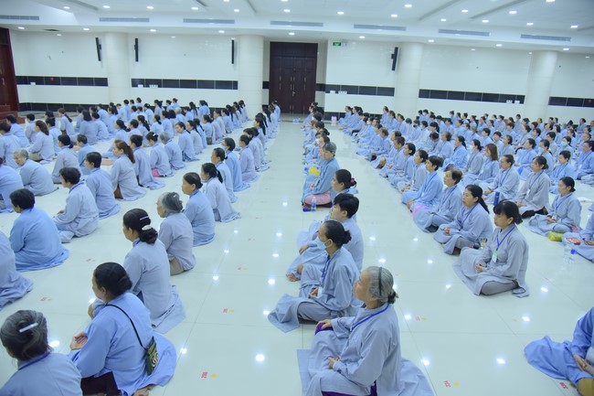 Dharma Talk Because of the Ego that suffers in the 99th Seven-Day Retreat