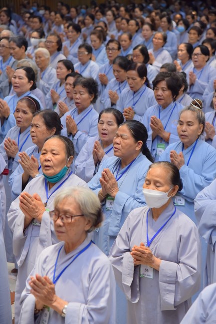 Dharma Talk Because of the Ego that suffers in the 99th Seven-Day Retreat