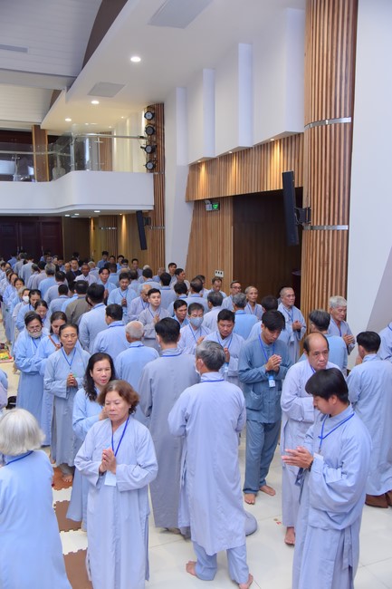 Dharma Talk Because of the Ego that suffers in the 99th Seven-Day Retreat