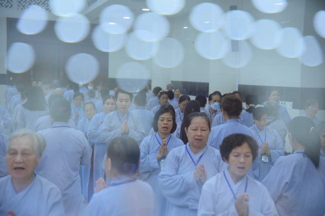 Dharma Talk Because of the Ego that suffers in the 99th Seven-Day Retreat