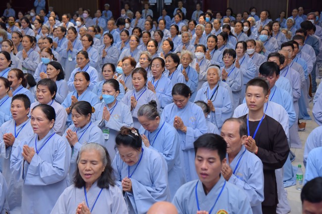 Dharma Talk Because of the Ego that suffers in the 99th Seven-Day Retreat