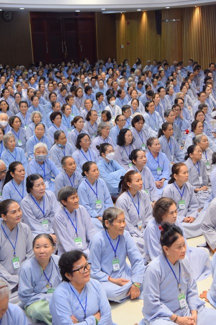 Dharma Talk Because of the Ego that suffers in the 99th Seven-Day Retreat