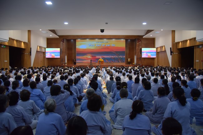 Dharma Talk Because of the Ego that suffers in the 99th Seven-Day Retreat