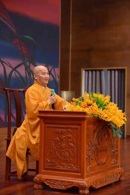 Dharma Talk Because of the Ego that suffers in the 99th Seven-Day Retreat