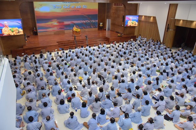 Dharma Talk Because of the Ego that suffers in the 99th Seven-Day Retreat