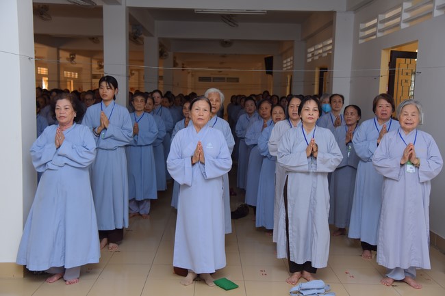 Dharma Talk Because of the Ego that suffers in the 99th Seven-Day Retreat