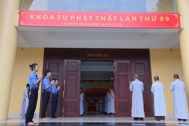 Dharma Talk Because of the Ego that suffers in the 99th Seven-Day Retreat