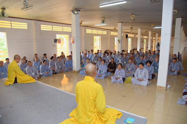 Dharma Talk Because of the Ego that suffers in the 99th Seven-Day Retreat
