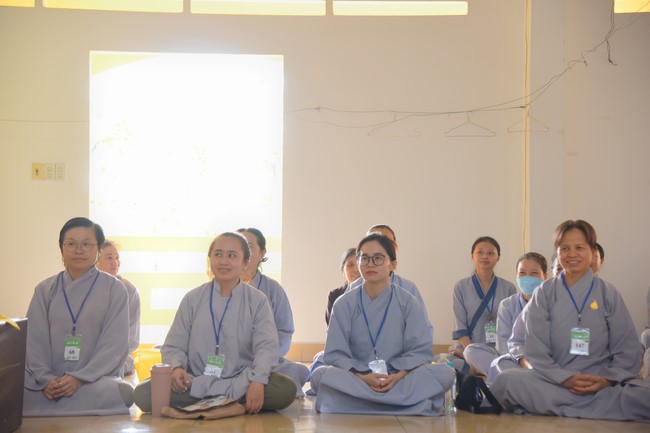 Dharma Talk Because of the Ego that suffers in the 99th Seven-Day Retreat