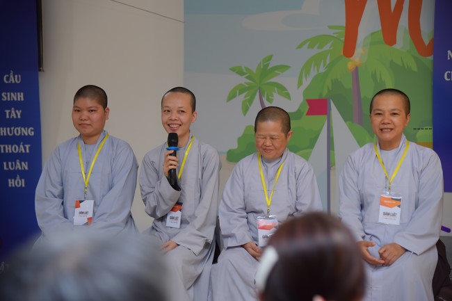 Dharma Talk Because of the Ego that suffers in the 99th Seven-Day Retreat