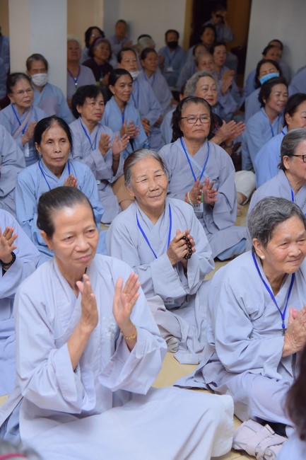 Dharma Talk Because of the Ego that suffers in the 99th Seven-Day Retreat