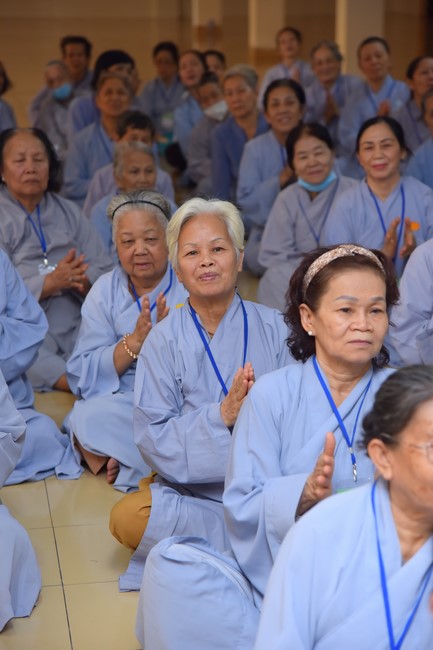 Dharma Talk Because of the Ego that suffers in the 99th Seven-Day Retreat