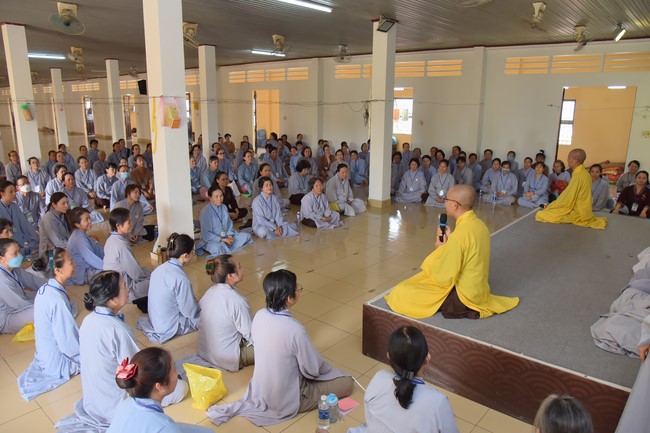 Dharma Talk Because of the Ego that suffers in the 99th Seven-Day Retreat