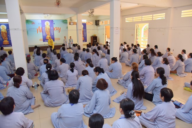 Dharma Talk Because of the Ego that suffers in the 99th Seven-Day Retreat